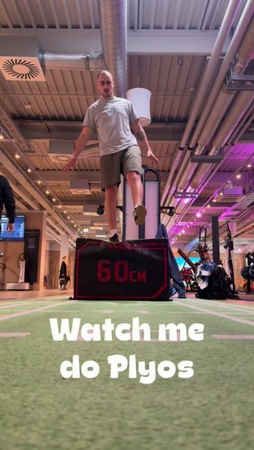 Preseason = Neuer Gymplan!🏋🏽
Hol dir deinen auf Receiver-Factory.de!

#receiverfactory #americanfootball #receivertraining #xhyz #fyp